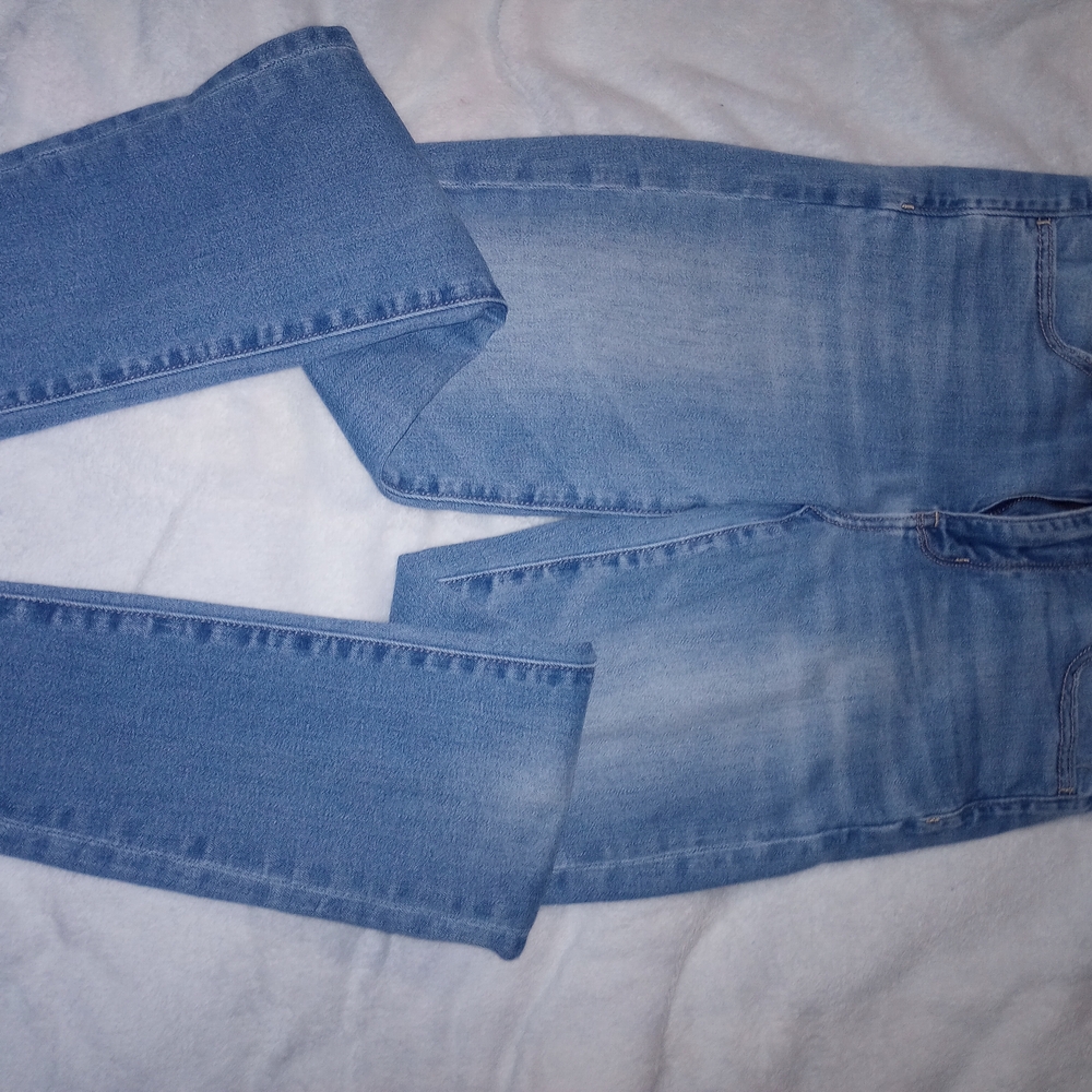 American Eagle Outfitters Light Wash Straight Leg Jeans